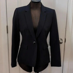 Tahari Levine women's one button blazer